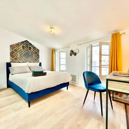 - Hyper-centre - En Duplex Ou Triplex - Wifi Fibre - Nouveau Apartment *