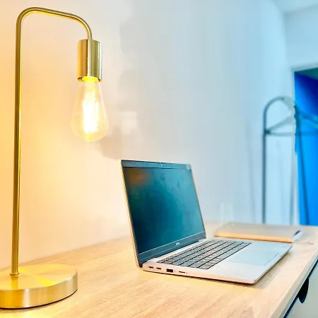 - Hyper-centre - En Duplex Ou Triplex - Wifi Fibre - Nouveau * Niort