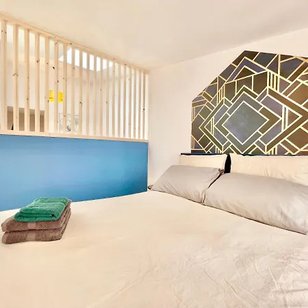 - Hyper-centre - En Duplex Ou Triplex - Wifi Fibre - Nouveau Apartment