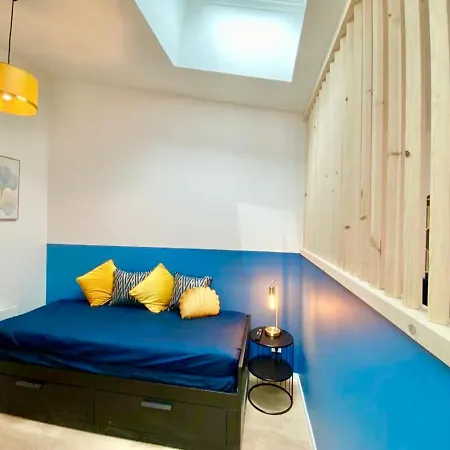 - Hyper-centre - En Duplex Ou Triplex - Wifi Fibre - Nouveau Apartment Niort