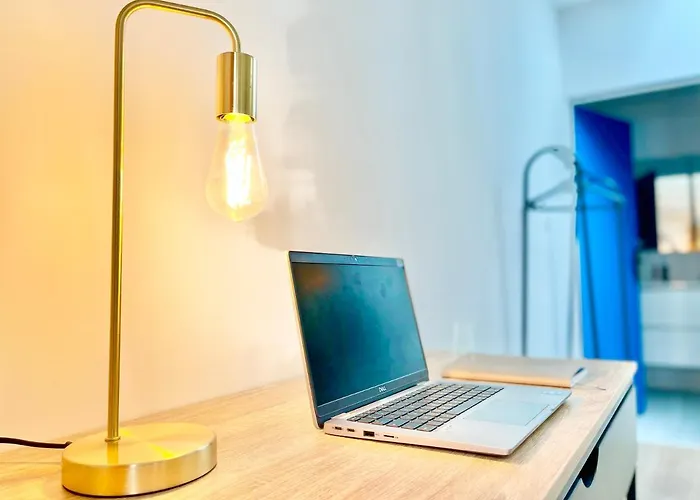 - Hyper-centre - En Duplex Ou Triplex - Wifi Fibre - Nouveau * Niort