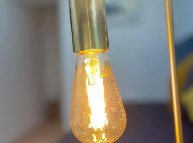 - Hyper-centre - En Duplex Ou Triplex - Wifi Fibre - Nouveau * Niort