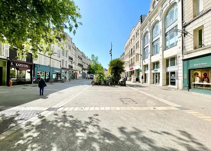 - Hyper-centre - En Duplex Ou Triplex - Wifi Fibre - Nouveau Apartamento Niort