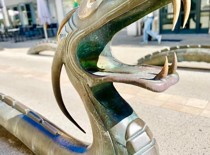 - Hyper-centre - En Duplex Ou Triplex - Wifi Fibre - Nouveau